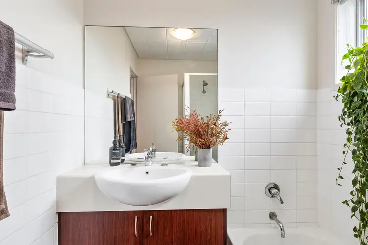 Sixth view of Homely unit listing, 2/21 Tamborine Street, Mermaid Beach QLD 4218