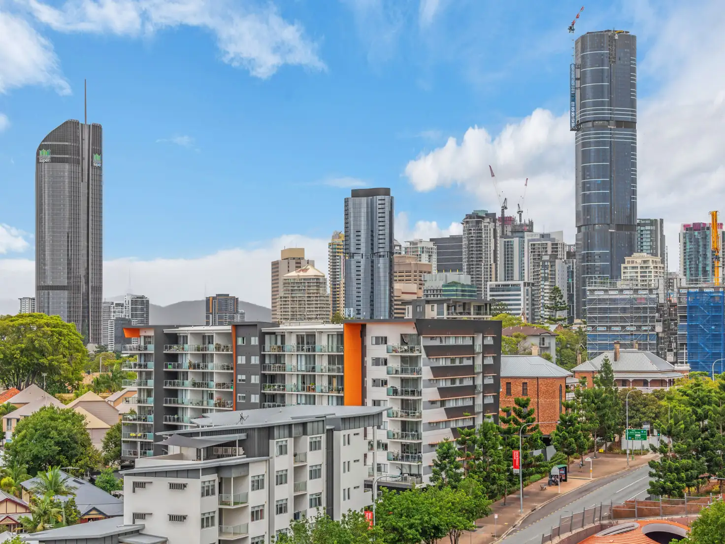 Main view of Homely unit listing, Lvl 8/18 Thorn Street, Kangaroo Point QLD 4169