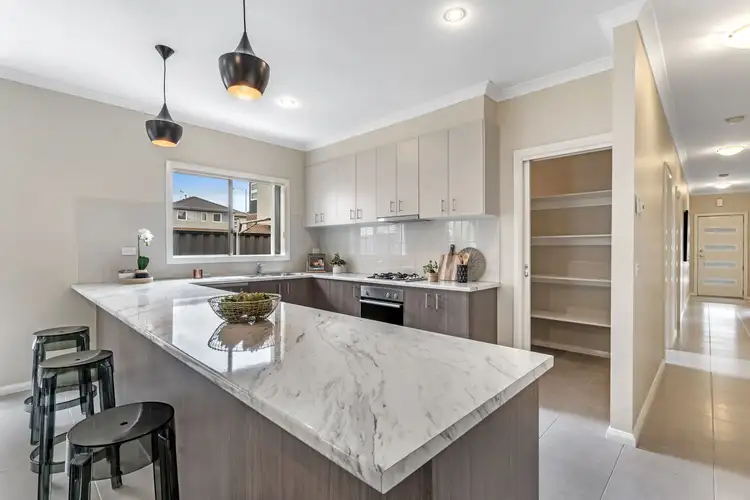 Fifth view of Homely house listing, 14 Hollows Court, Craigieburn VIC 3064