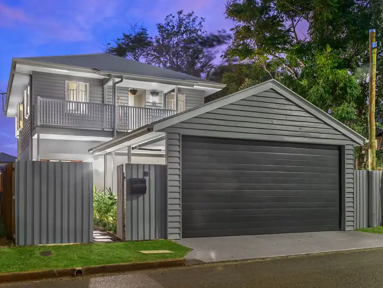 19 Lionel Street, Nudgee QLD 4014