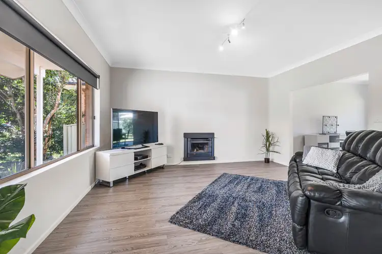 8 Elia Avenue, Nowra NSW 2541