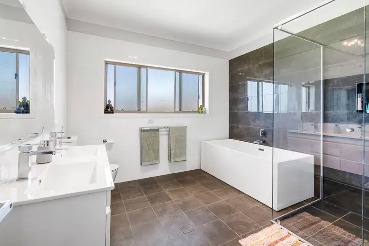 Fifth view of Homely house listing, 8 Elia Avenue, Nowra NSW 2541