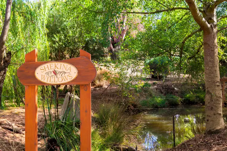 257 Daveys Road, Willow Grove VIC 3825