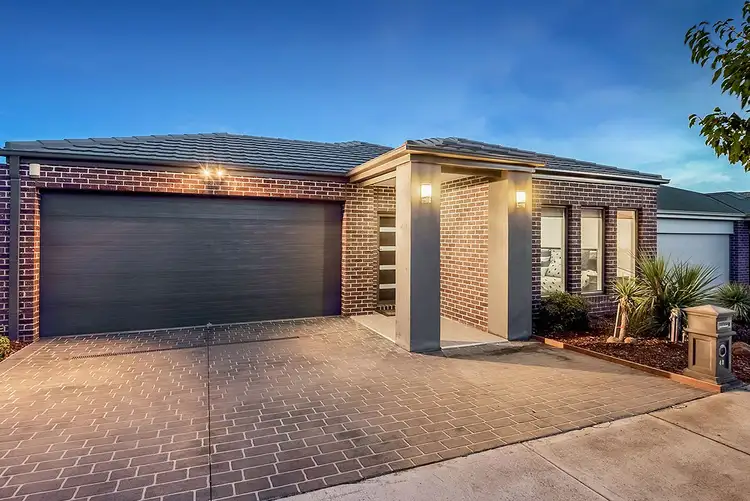 Second view of Homely house listing, 42 Cockatiel Circuit, Craigieburn VIC 3064