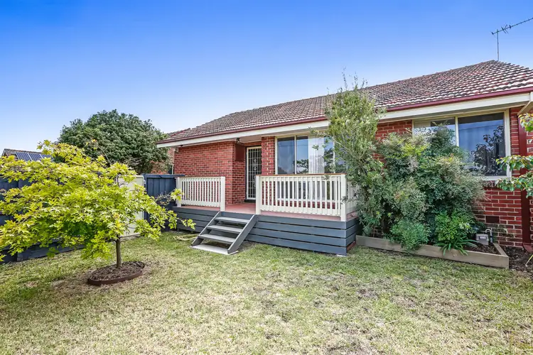Main view of Homely unit listing, 16 Sunset Boulevard, Jacana VIC 3047