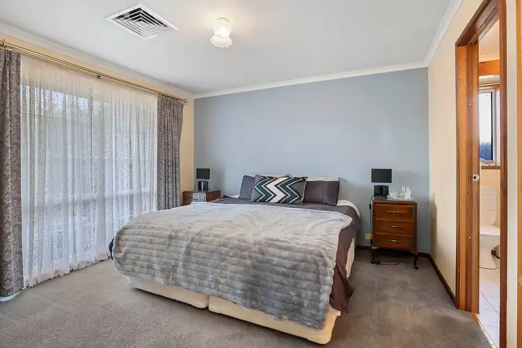 Second view of Homely house listing, 7 Teesdale Court, Lara VIC 3212