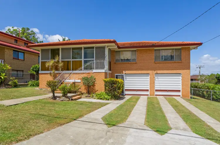 4 Blackwattle Street, Macgregor QLD 4109