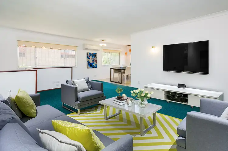 Second view of Homely house listing, 4 Blackwattle Street, Macgregor QLD 4109