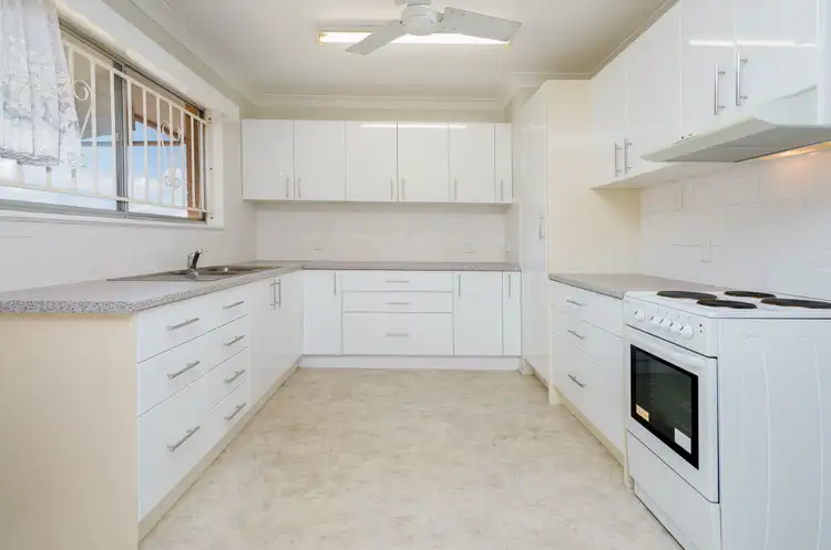 Third view of Homely house listing, 4 Blackwattle Street, Macgregor QLD 4109