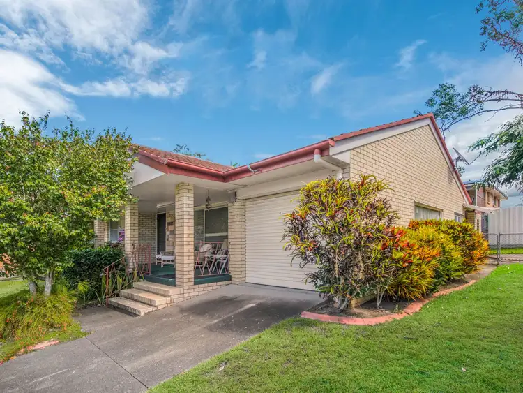 8 Naroo Street, The Gap QLD 4061