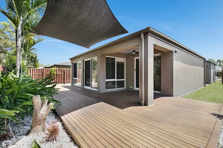 57 Azure Avenue, Redland Bay QLD 4165