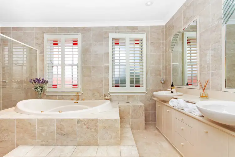 Sixth view of Homely house listing, 5 Kirkton Place, Edensor Park NSW 2176