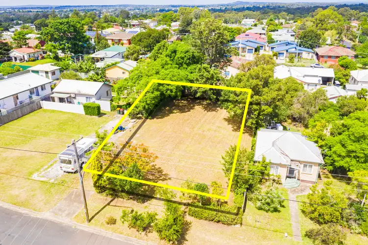 40 Cambewarra Road, Bomaderry NSW 2541