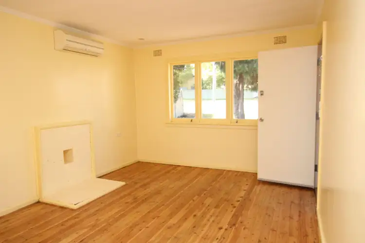Fifth view of Homely house listing, 7 Luchetti Place, Oberon NSW 2787
