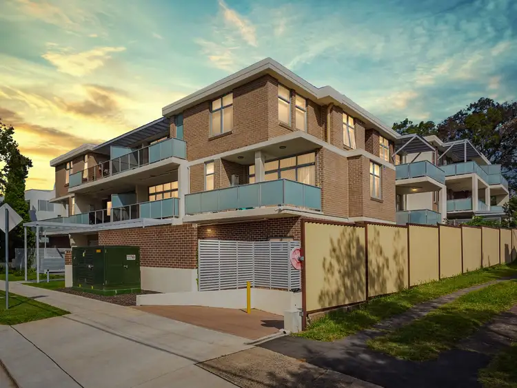 15/5-7 Richards Avenue, Peakhurst NSW 2210