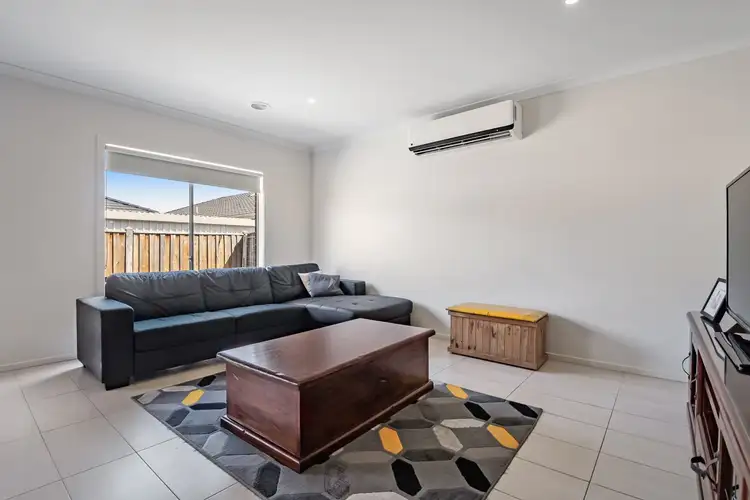 Fifth view of Homely house listing, 11 Clavell Crescent, Wollert VIC 3750