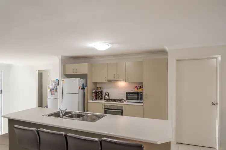 Fourth view of Homely house listing, 8 Tapir Street, Morisset Park NSW 2264