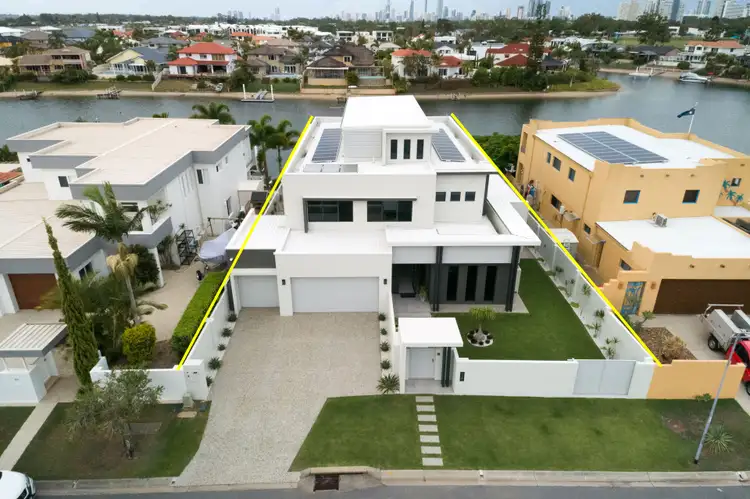 Second view of Homely house listing, 21 Saxonvale Terrace, Mermaid Waters QLD 4218