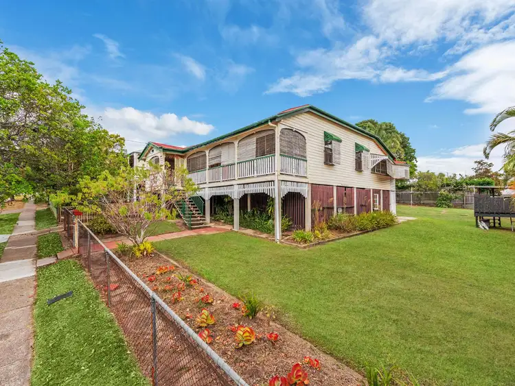 145 McIlwraith Avenue, Norman Park QLD 4170