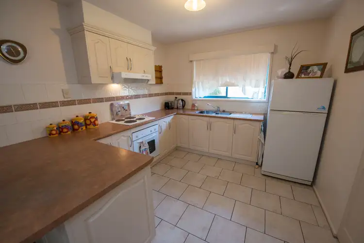 Fifth view of Homely unit listing, 3/11 Wonnon Court, Swan Hill VIC 3585