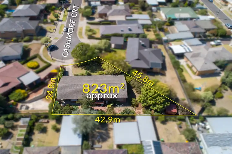 Second view of Homely house listing, 4 Cashmore Court, Bundoora VIC 3083