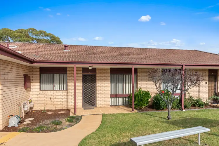 19/31 Crookston Drive, Camden South NSW 2570