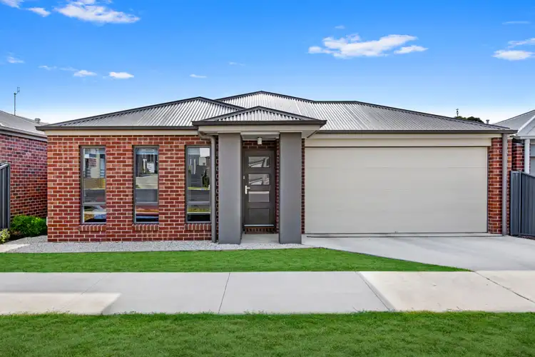 7 Colette Court, Canadian VIC 3350