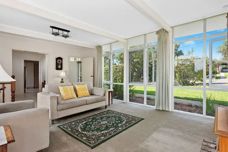 16 Yarrabung Avenue, Thornleigh NSW 2120