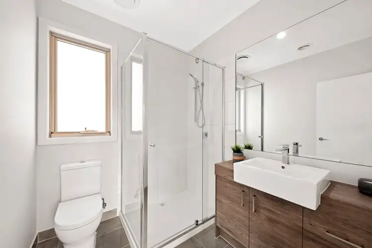 Sixth view of Homely townhouse listing, 1/7 Zeising Court, Boronia VIC 3155