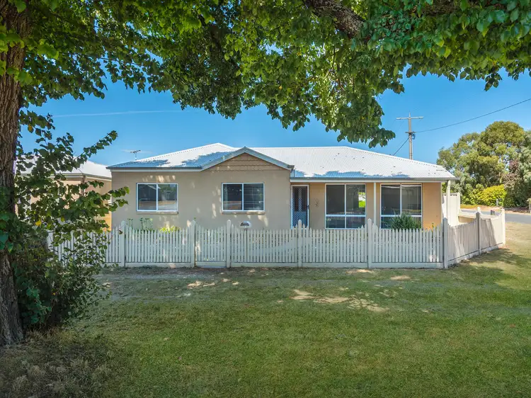 4/1 Chauncey Street, Lancefield VIC 3435