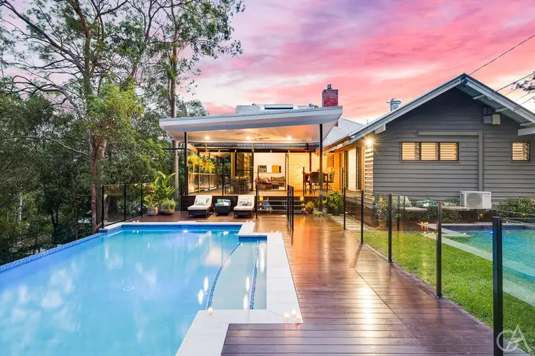 27 Walter Street, Toowong QLD 4066