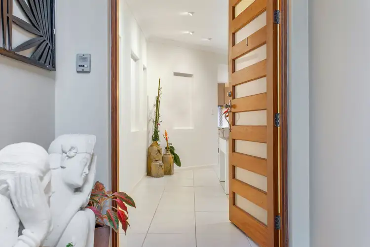 1/15 Maidenhair Place, Robina QLD 4226