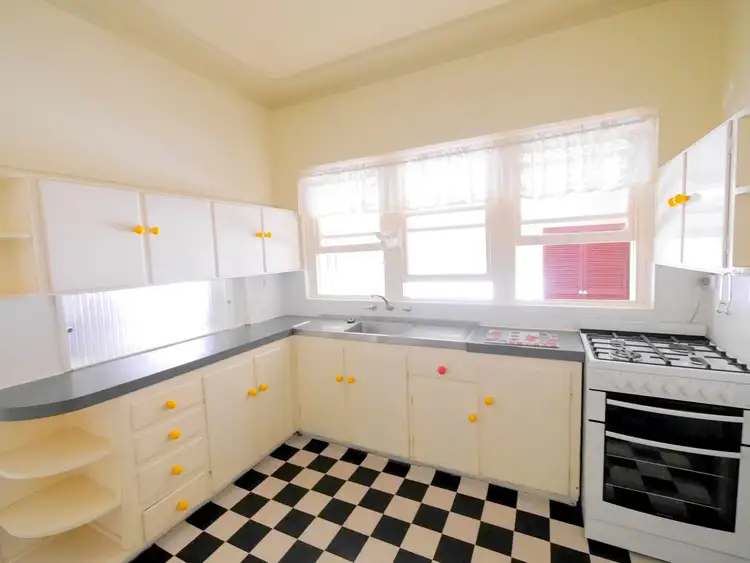 Seventh view of Homely house listing, 10 Lachlan Street, Cowra NSW 2794