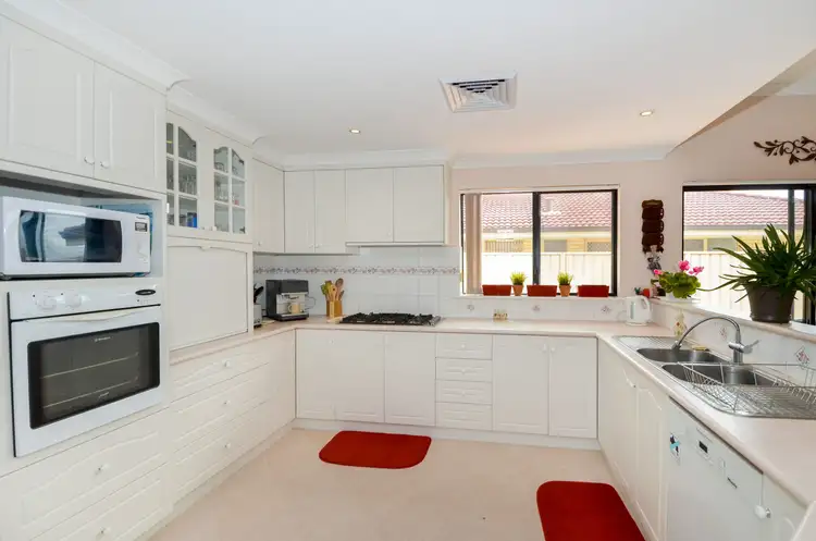 Second view of Homely house listing, 3 Cooper Way, Yakamia WA 6330