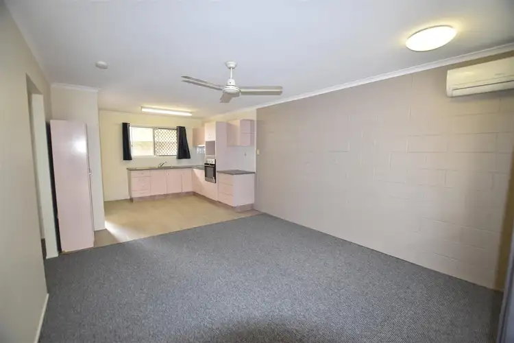 Fifth view of Homely unit listing, 2/9 McCann Street, South Gladstone QLD 4680