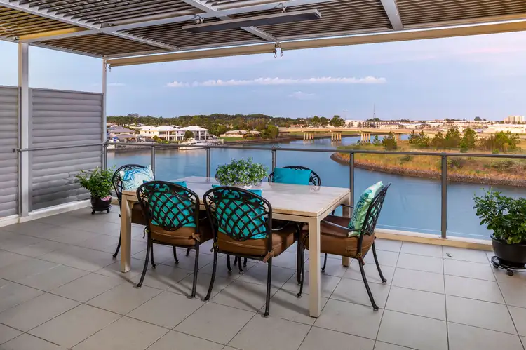 442/3-5 -Sub-Penthouse- Pendraat Parade 'Ilanah Aqua', Hope Island QLD 4212