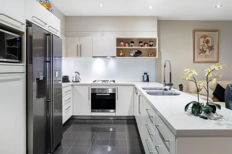 Fifth view of Homely unit listing, 442/3-5 -Sub-Penthouse- Pendraat Parade 'Ilanah Aqua', Hope Island QLD 4212