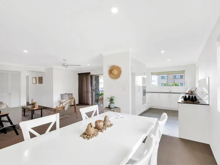 Fifth view of Homely unit listing, 2/9 Back Street, Biggera Waters QLD 4216