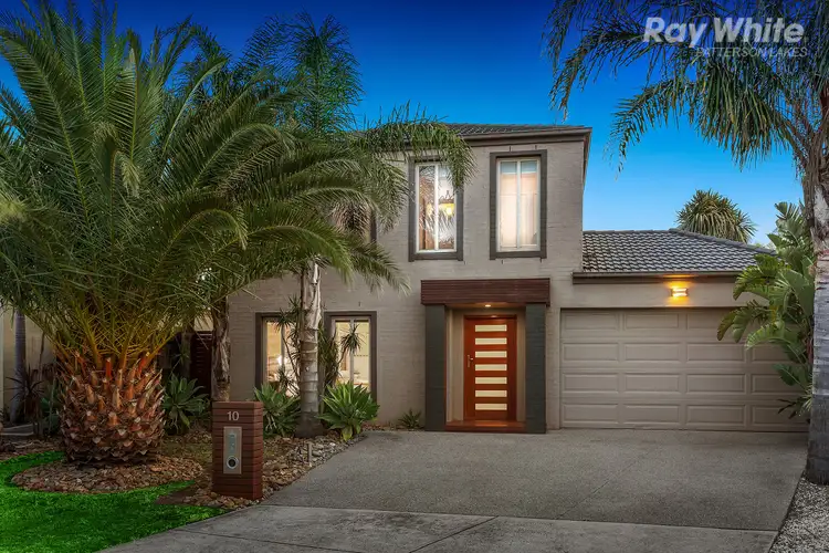 10 Hatteras Court, Patterson Lakes VIC 3197