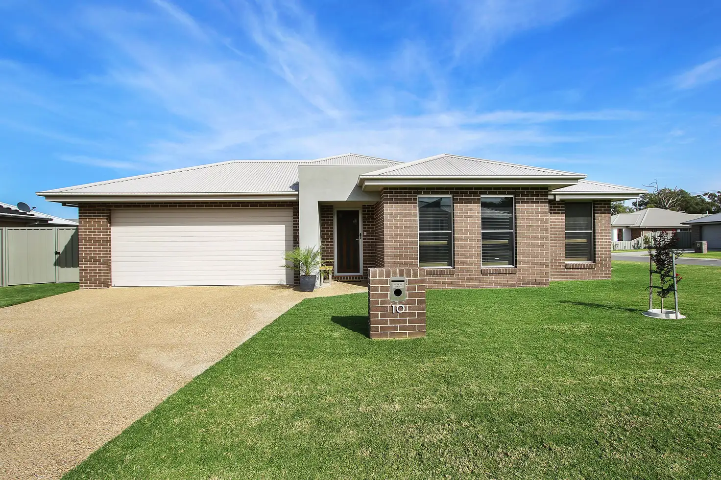 Main view of Homely house listing, 10 Gilson Place, Howlong NSW 2643