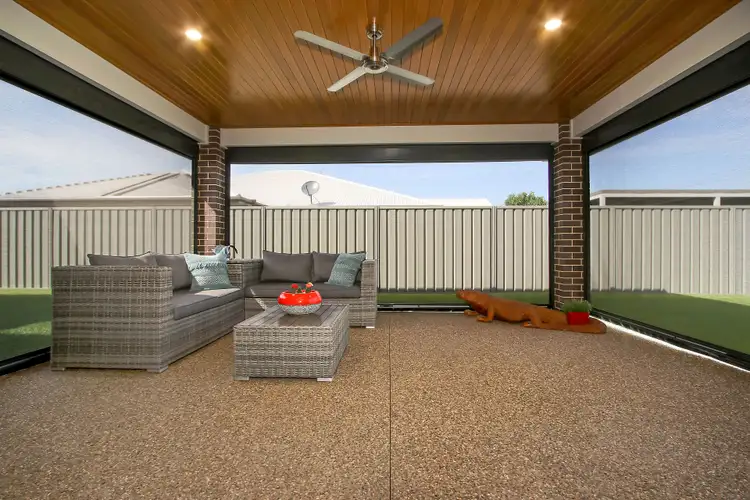 Second view of Homely house listing, 10 Gilson Place, Howlong NSW 2643