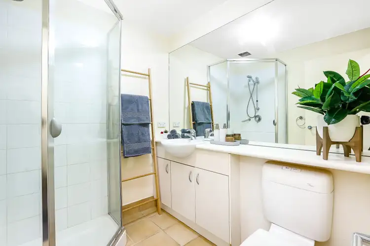 Sixth view of Homely apartment listing, 5119/570 Lygon Street, Carlton VIC 3053