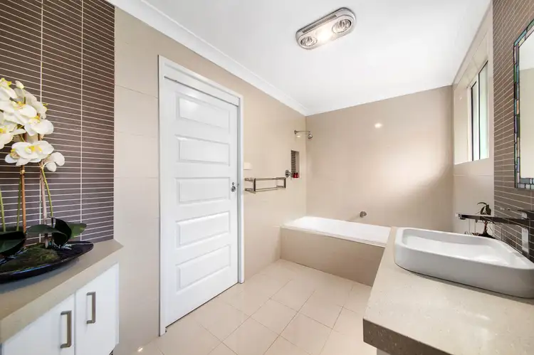 Sixth view of Homely house listing, 5 Kelsall Place, Barden Ridge NSW 2234
