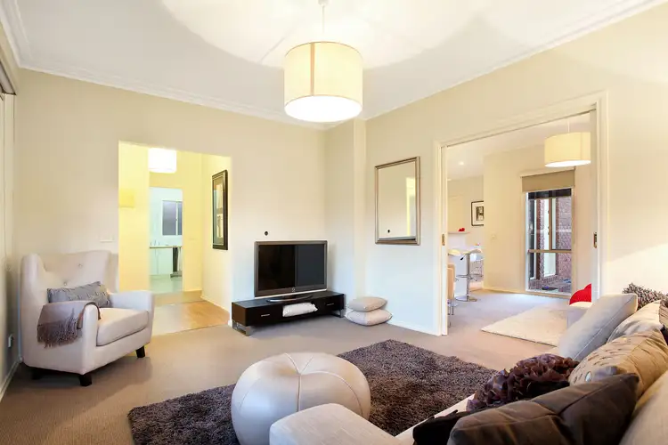 Second view of Homely unit listing, 2/18 Calembeena Avenue, Hughesdale VIC 3166