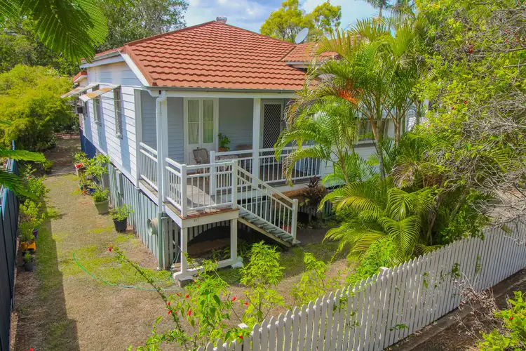 12 Cramb Street, Eastern Heights QLD 4305