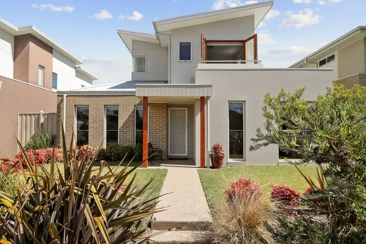 4 Lobelia Lane, Cowes VIC 3922