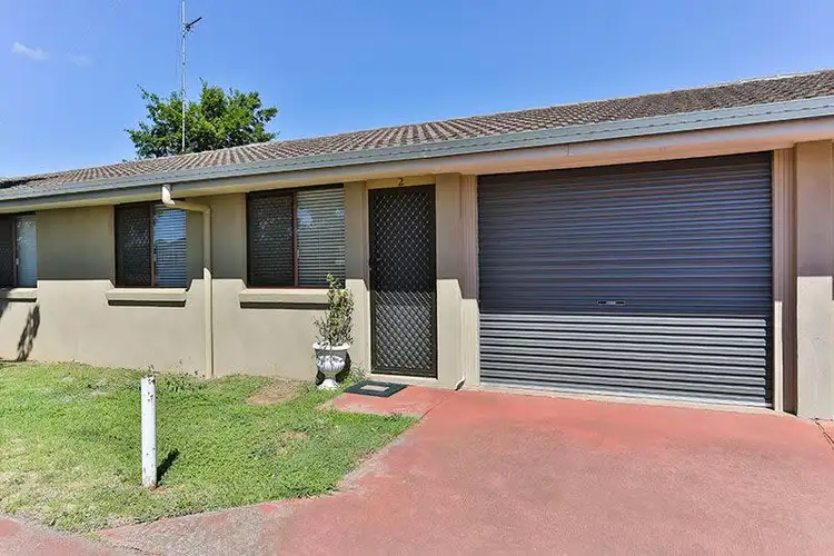 2/264 South Street, South Toowoomba QLD 4350