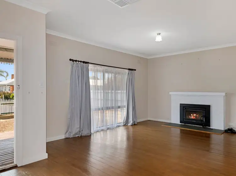 Third view of Homely house listing, 2 Kathryn Street, Benalla VIC 3672