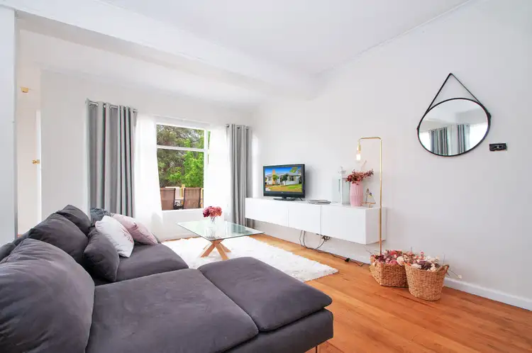 Fourth view of Homely house listing, 10 Victoria Street, Diamond Creek VIC 3089