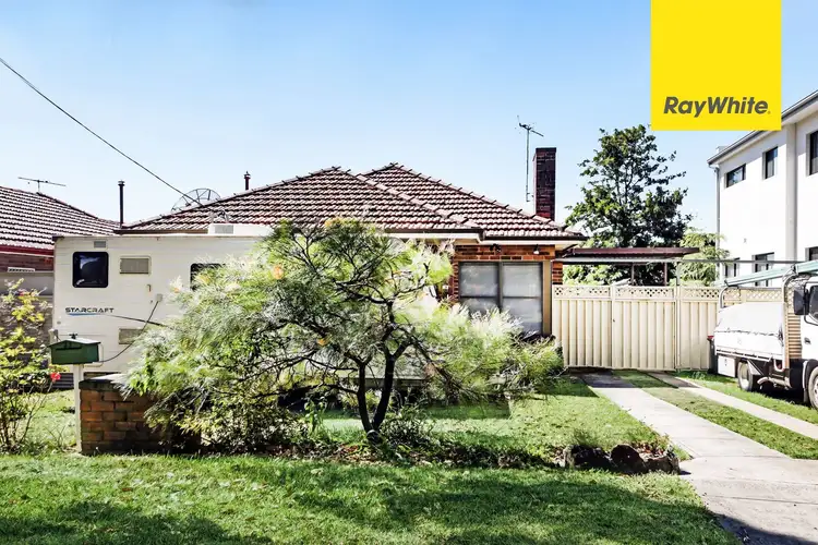 33 Methuen Parade, Riverwood NSW 2210